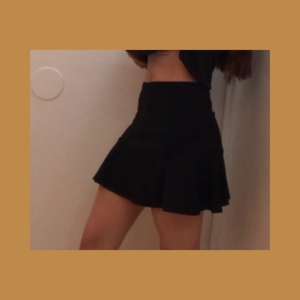 Black Skirt